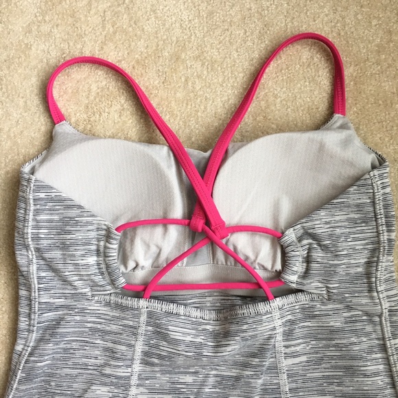 Lululemon Dancing Warrior Tank - Picture 5 of 7